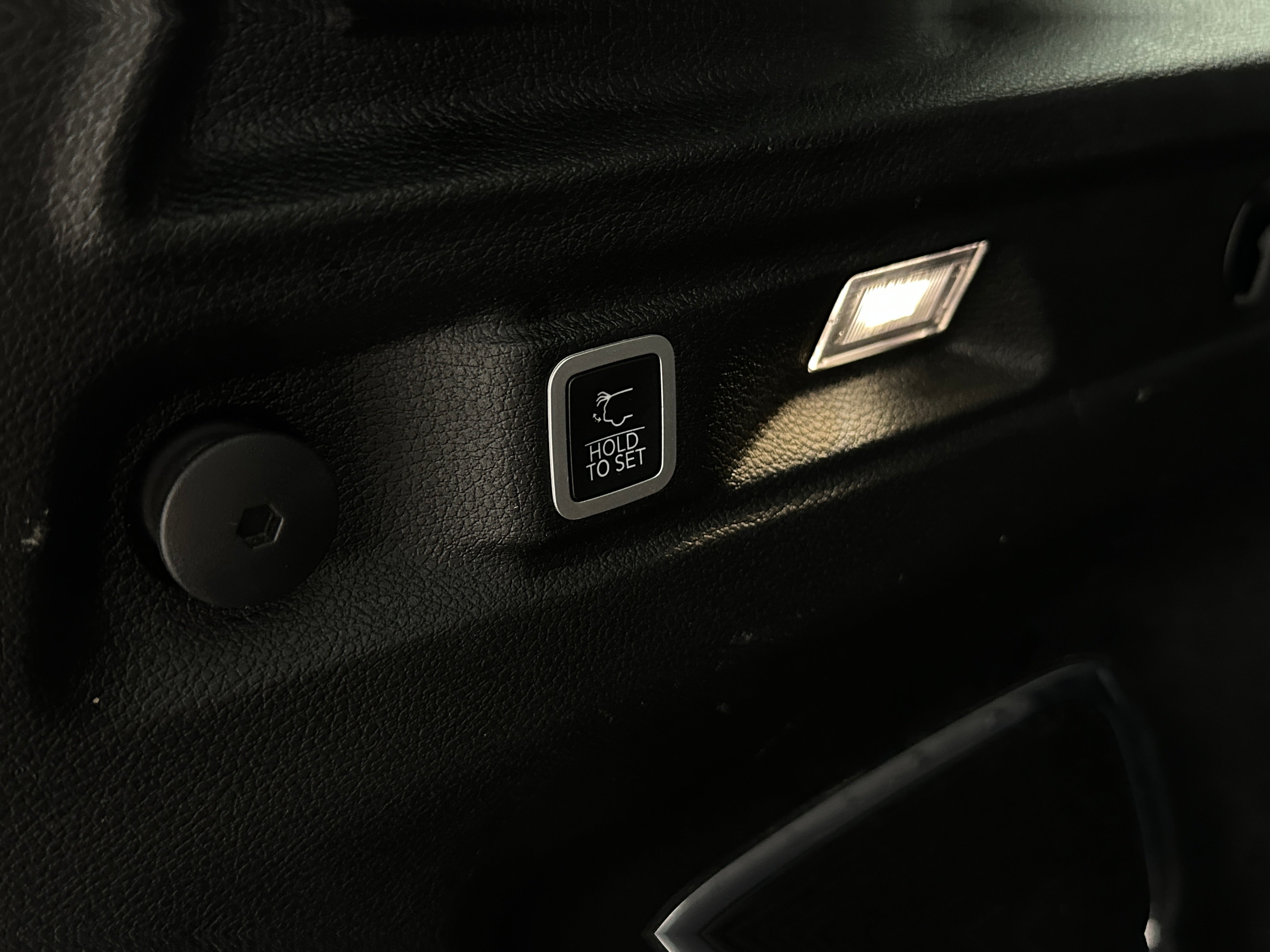 jeep grand cherokee l 2021 1C4RJKBG6M8148168 image jeep grand cherokee l 2021 1C4RJKBG6M8148168 image